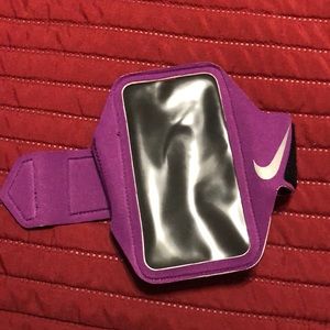 Nike phone armband